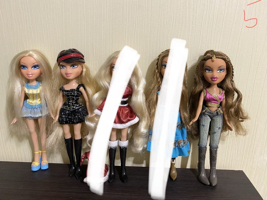 Ляльки Bratz братц братс