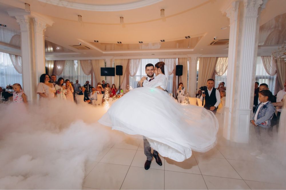 Продам весільне плаття/сукню