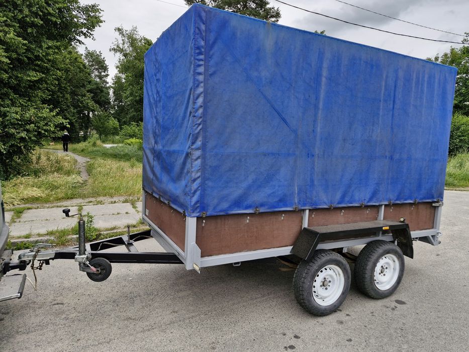 Причіп легковий двовісний