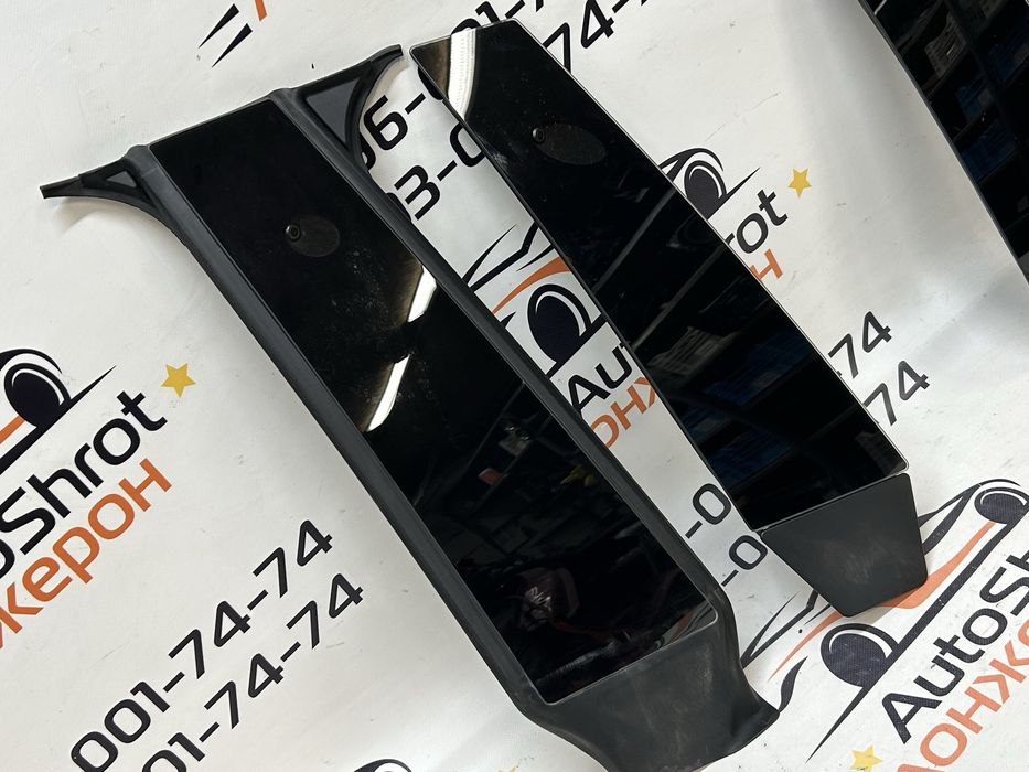 Накладка стойки с камерой левая правая Tesla Model 3 / Y