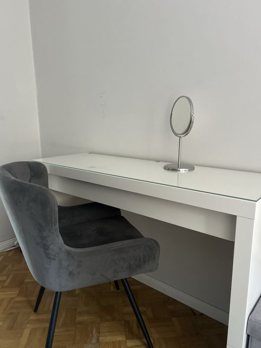 Toaletka z szuflada Ikea Malm kolor biały