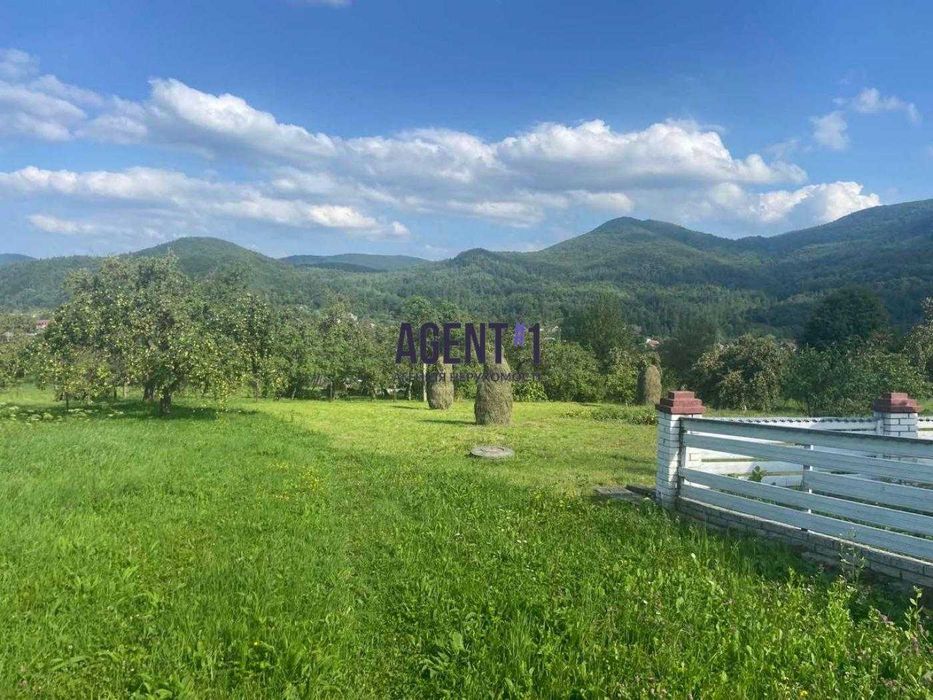 Продаж будинку з ділянкою 42 сотки в мальовничому селі Шешори!