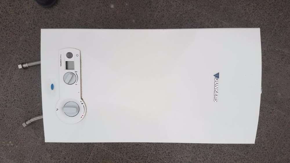 Esquentador Beken 11 Litros pilhas como novo