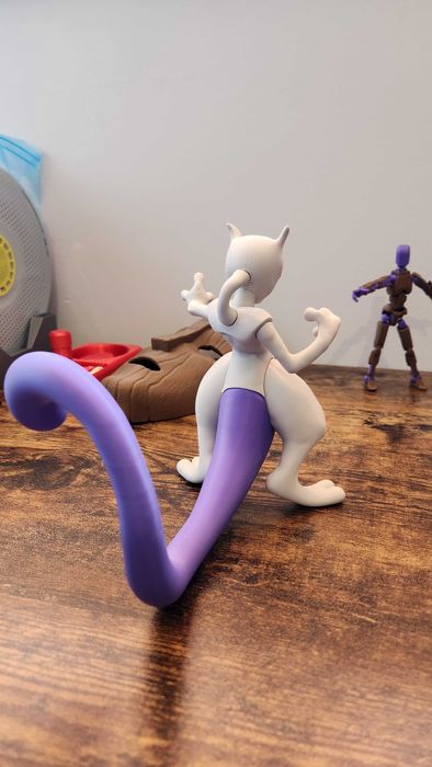 Mewtwo 16cm Altura