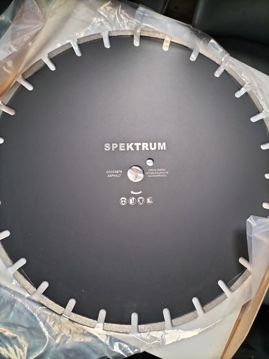 Круг для резки асфальта и бетона 450 мм.