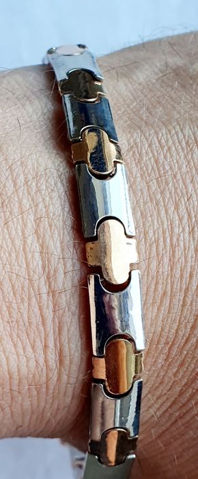 Продам золотое женское колье и браслет