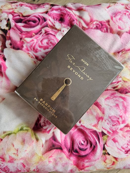 AVON Far Away Beyond damskie perfumy 50 ml