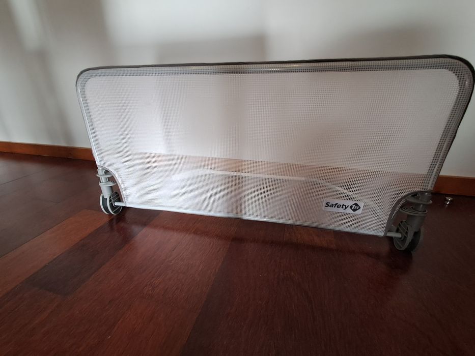 Safety 1st  Barreira Cama