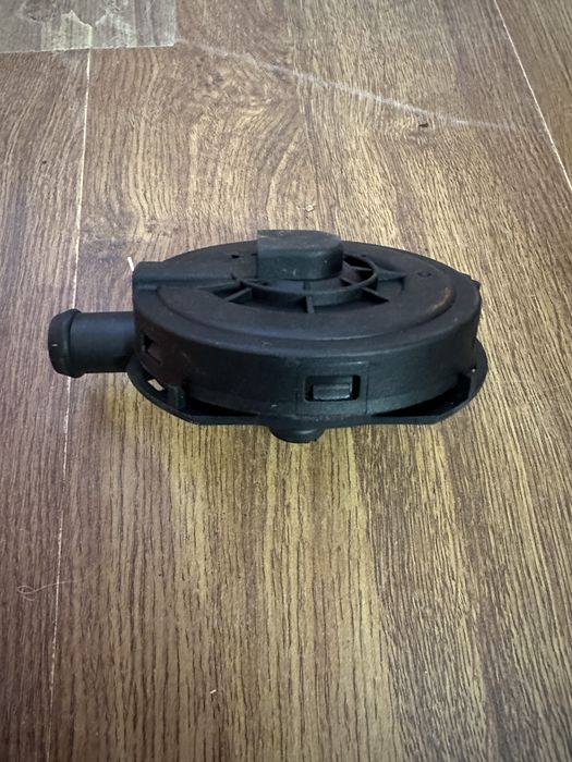 31SKV023 SKV Клапан вентиляції картера Audi A4,A6,A8 2.4-3.0