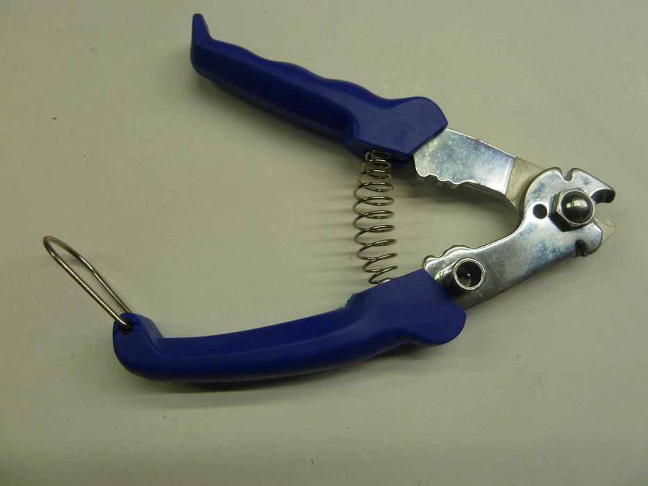 Nożyce do cięcia linek stalowych