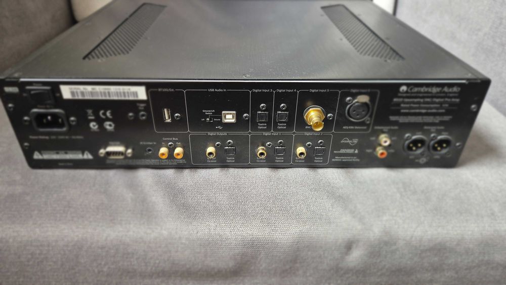 Cambridge Audio Azur 851D DAC / preamp
