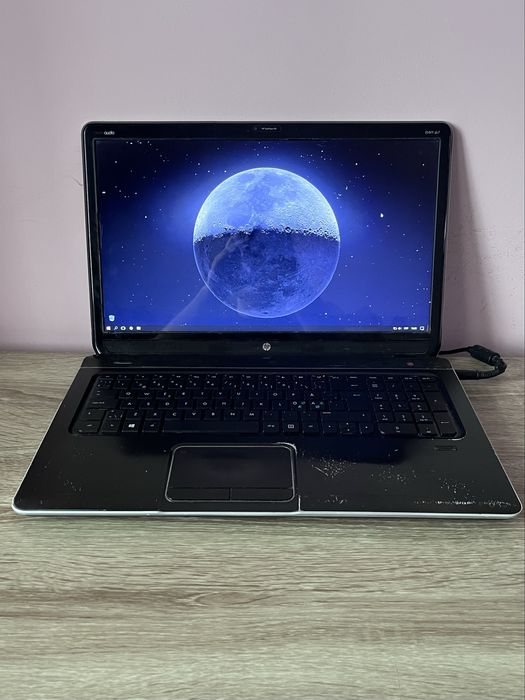 Ноутбук HP ENVY dv7 17.3" Intel Core i7 2.4 GHz 8 GB RAM 750 GB HDD