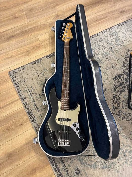 Gitara basowa Fender Jazz Bass 5-strunowy John Suhr
