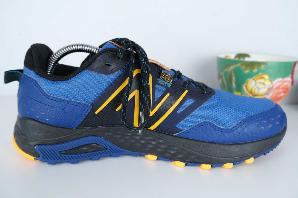 New Balance MT410  męskie buty  r 42 nowe