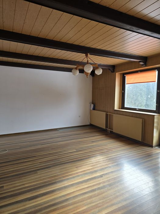 Dom z dużą działką 3 845 m² – Landzmierz, spokojna okolica