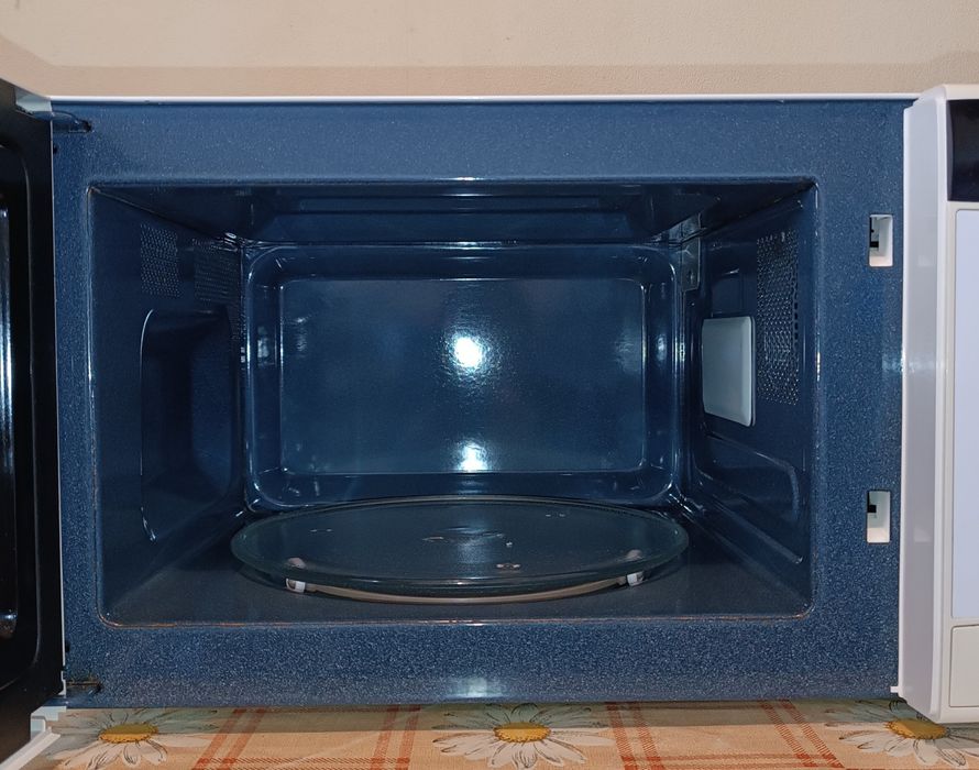 Микроволновка Samsung