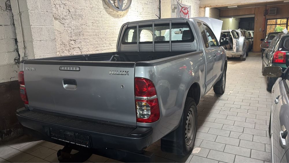 Toyota hilux 2.4 D4D king cab 2014