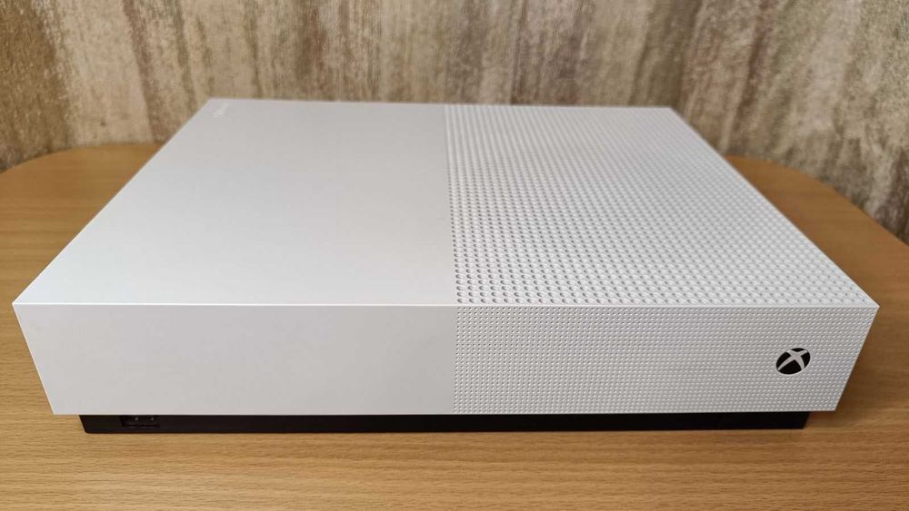 Xbox One S All-Digital Edition 1 ТБ HDD