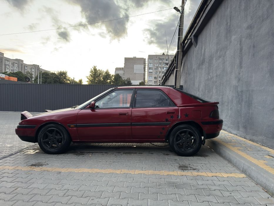 Mazda 323 bg f 1.8