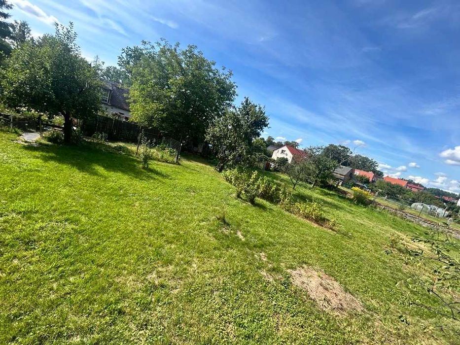 Działka budowlana 940 m² w centrum Ruszowa