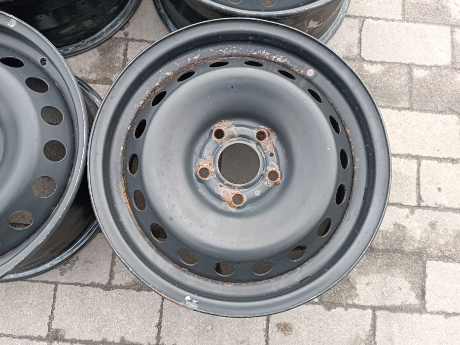 Felgi stalowe Nissan Qashqai Juke 5x114.3 ET40 6.5J16