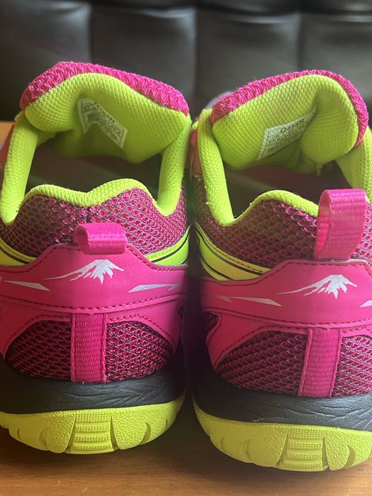 Кроссовки  Asics