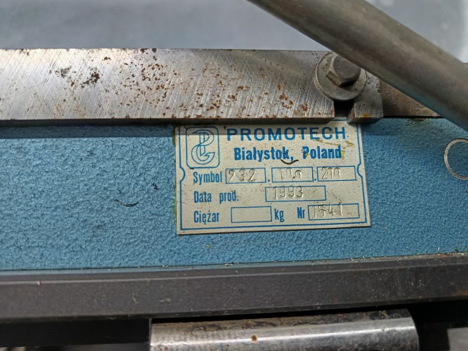 Magnetyczny stół obrotowy