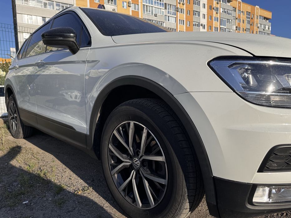 Volkswagen Tiguan 2.0 TSI повний привід
