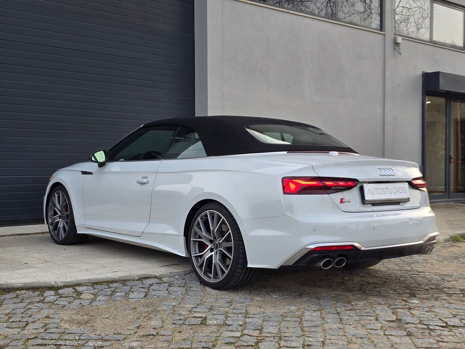 Audi S5 Limousine TFSI quattro foto 4