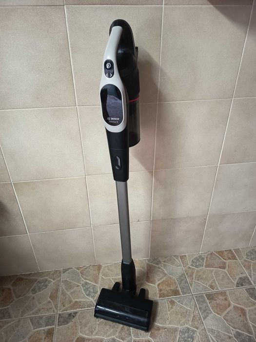 Aspirador vertical Bosch unlimited 9