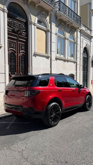 Land Rover Discovery Sport 1.5 I3 P300e AWD R-Dynamic SE
