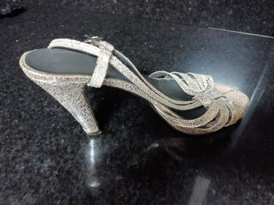 Sandália Prateada de Cerimónia  - No 39