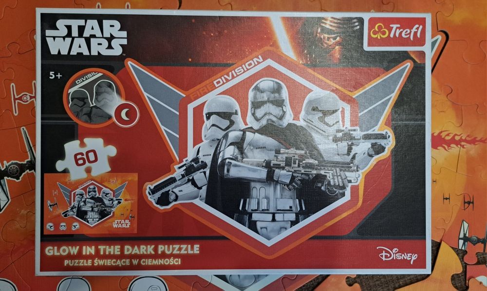 Puzle STAR WARS świecące w ciemności dwustronne 60 elementów
