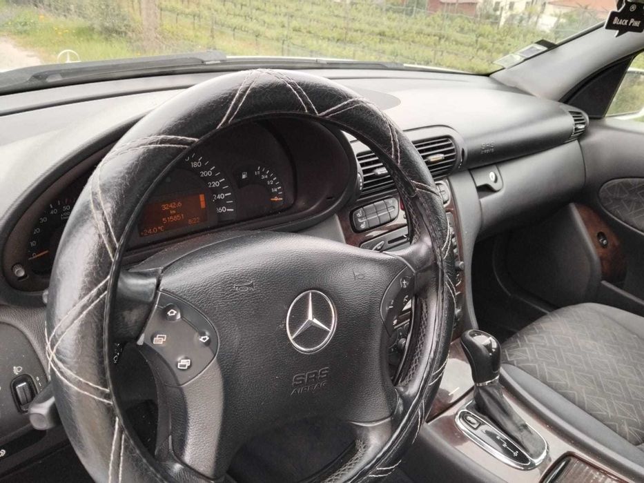 Mercedes Benz C220 cx automática 150cv