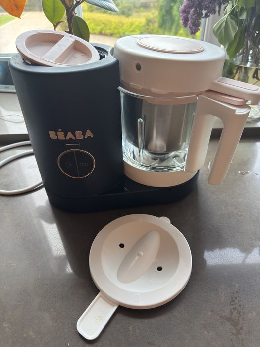 Beaba пароварка.