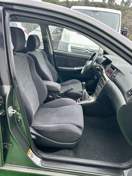 Toyota Corolla 1.4 Vvti Sol