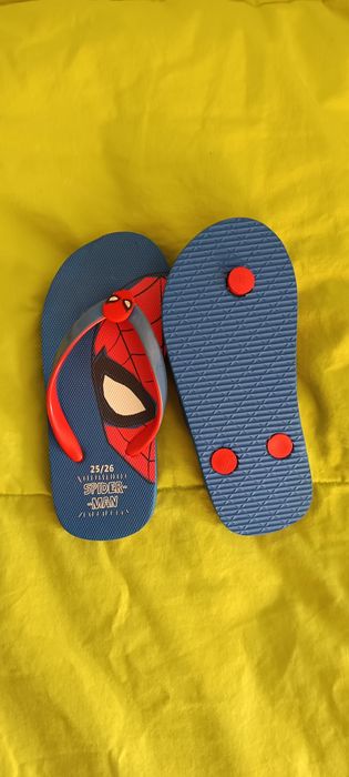 Calçado para menino 3/4 anos