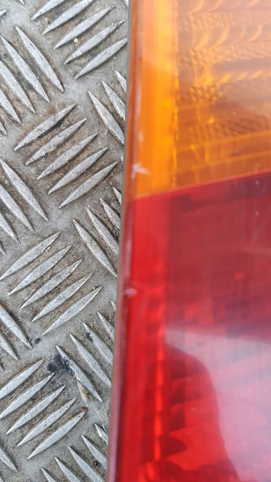 Bmw E46 Kombi Lampa Prawa Tył Tylna Komplet