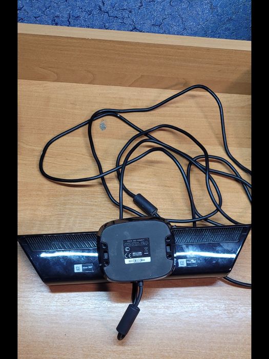 Сенсор движений Kinect  для Xb ox 360