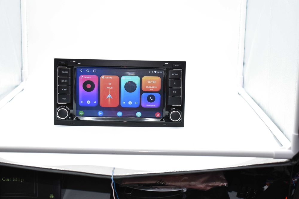 Auto rádio 2 DIN Android - Volkswagen VW Transporter e Touareg
