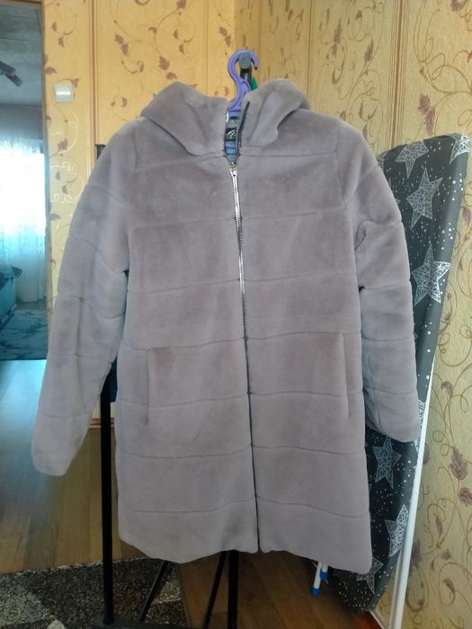 Шуба жіноча. Нова.