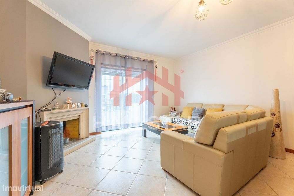Apartamento T2 / Cozinha Equipada / Marinha Grande