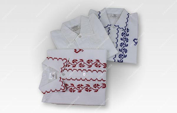 Camisa Bordada a Ponto Cruz - Criança