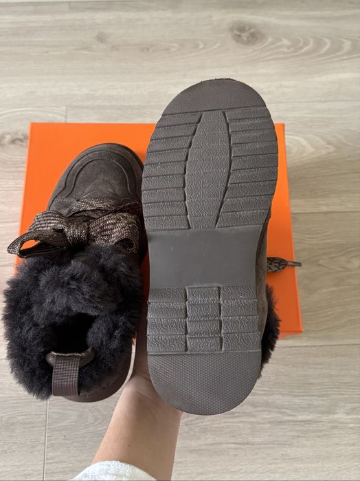 Замшевые ботинки Ugg Lowmel на меху/ Замшеві черевики на хутрі/ Hypnoz