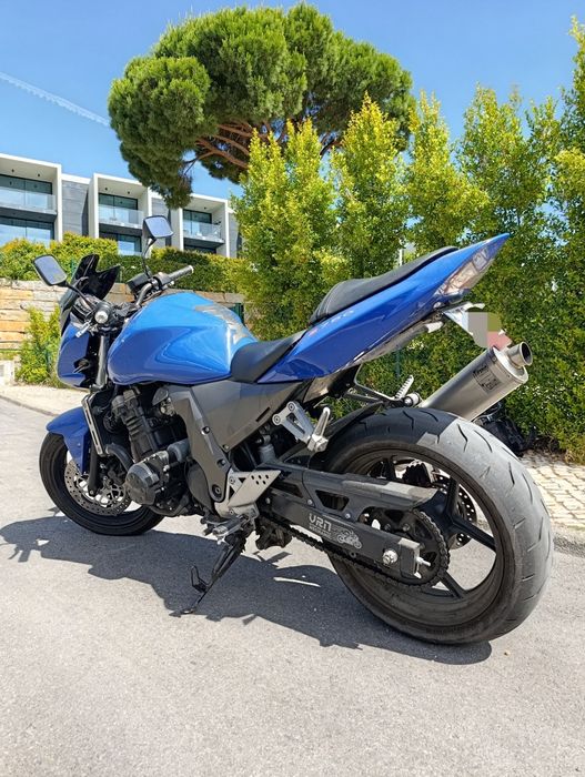 Kawasaki z 750 cc ( hornet da Kawasaki)