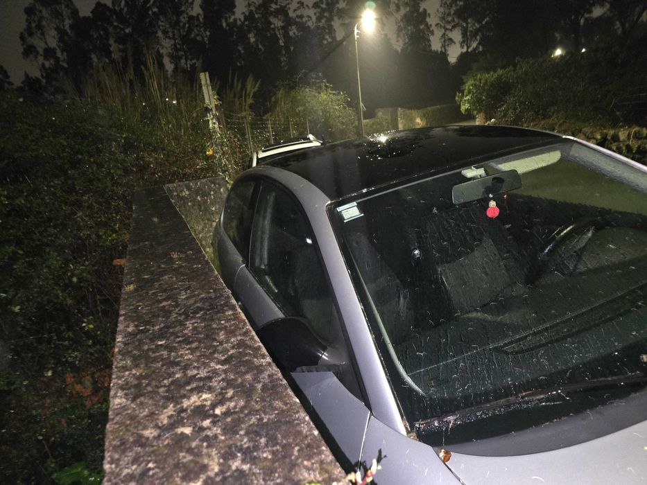 SEAT Ibiza 6L - 1.9 TDI 100cv Caixa 6 Velocidades 3 Portas