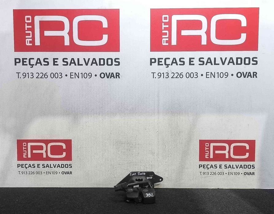 Fechadura / Fecho da Mala - FIAT PUNTO