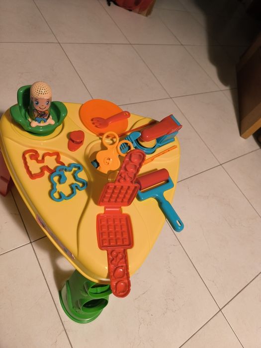 3 conjuntos da play-doh completos