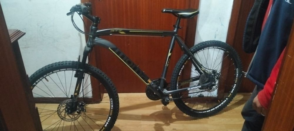 Bicicleta  gtt shimano