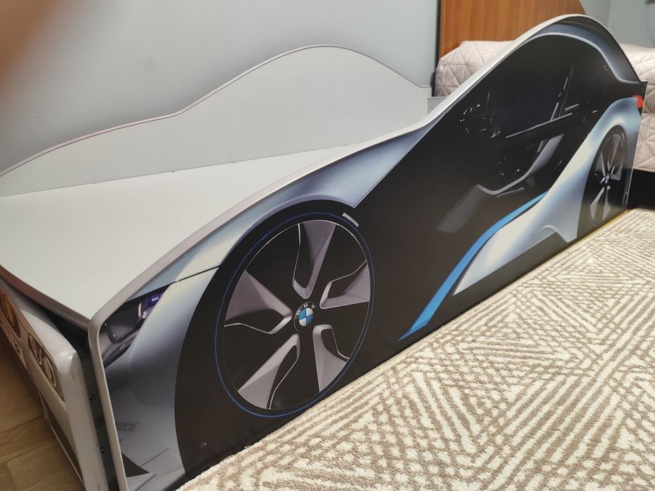 Дитяче ліжко для хлопчика з шухлядою